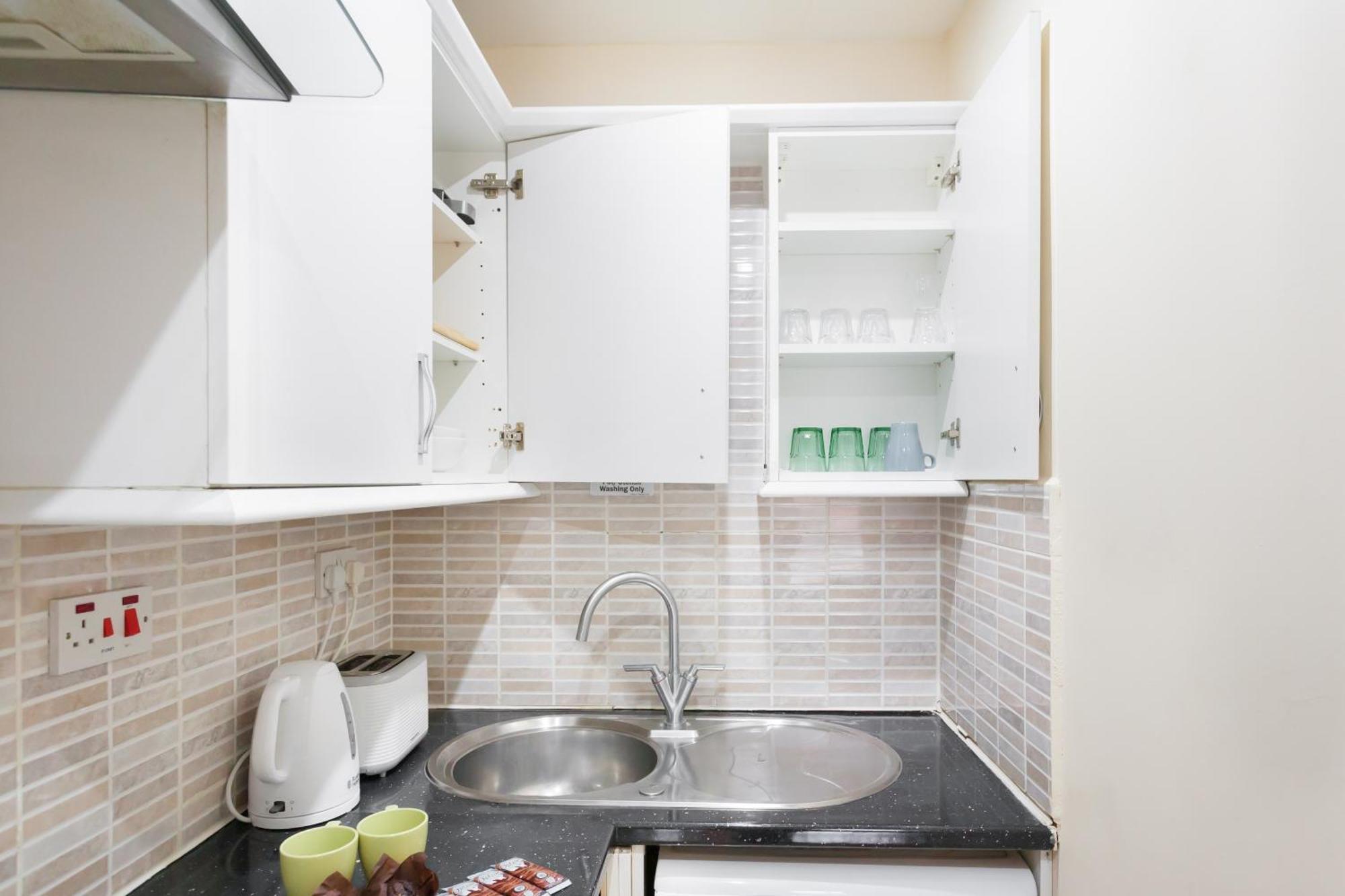 Euston Modern Apartment *