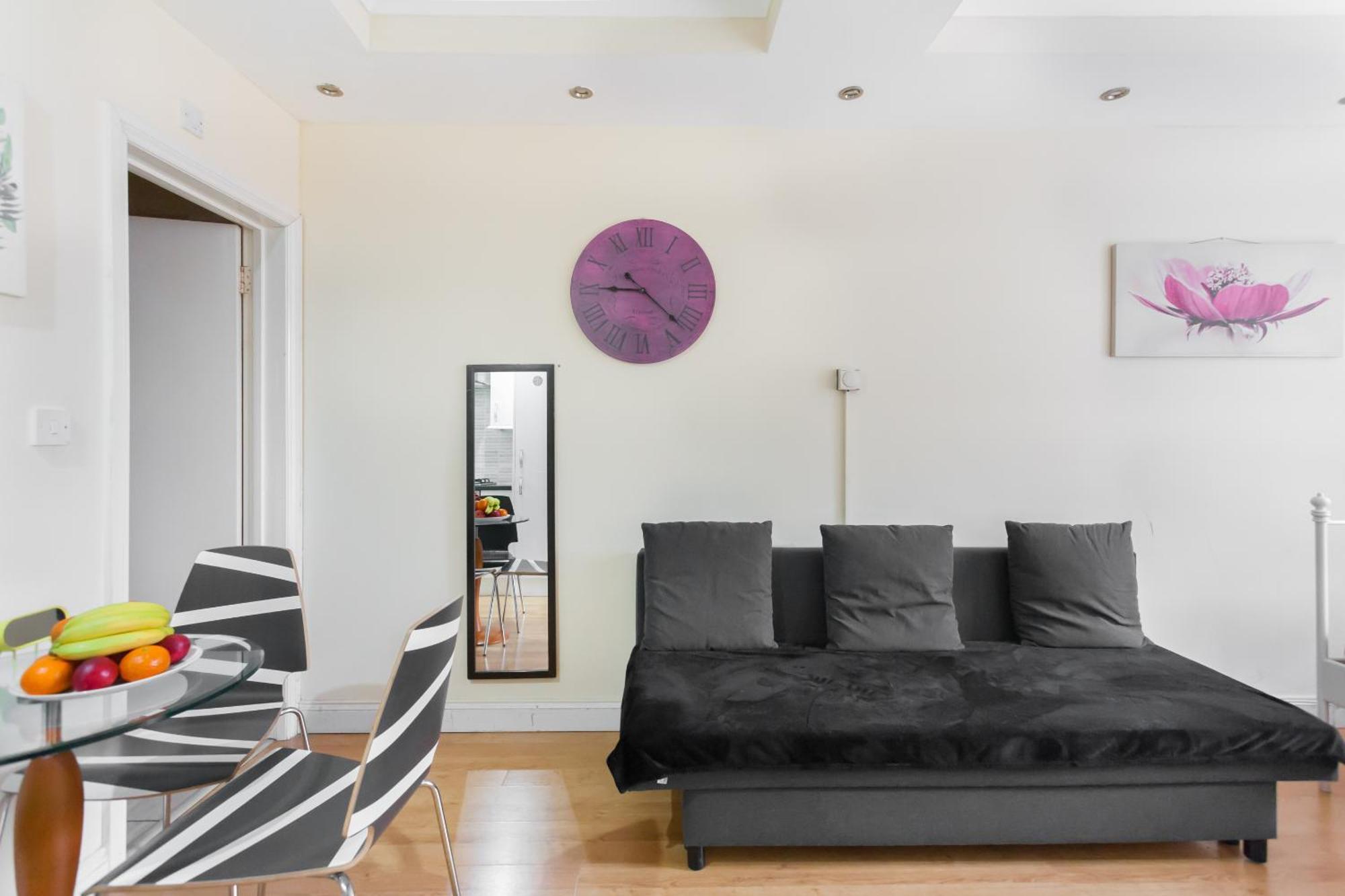 Apartment Euston Modern London